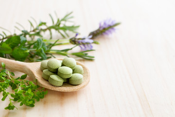 ハーブのサプリメント