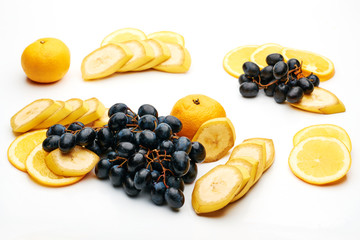 the pulp contain hidden useful properties of fruit, glycosides strengthen the blood vessel walls