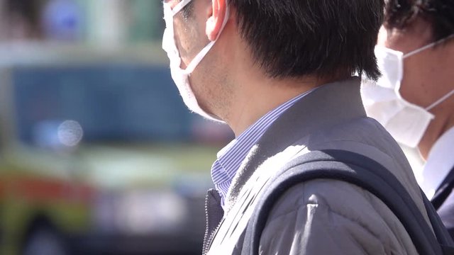 東京　マスクの男性 2020年3月 新型コロナウイルス感染症対策　スーパースロー8倍速 240fps 