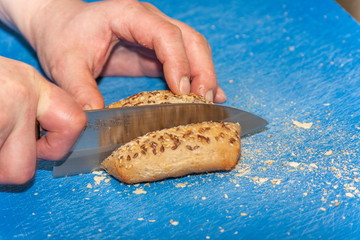 Brötchen halbieren