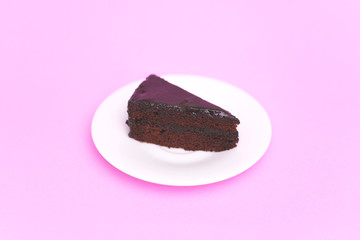A piece  cake  on the color plate