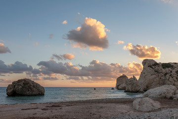 Sonnenuntergang am Petra tou Romiou, Zypern