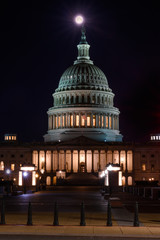 Fototapeta na wymiar Full Moon Over the US Capitol Dome