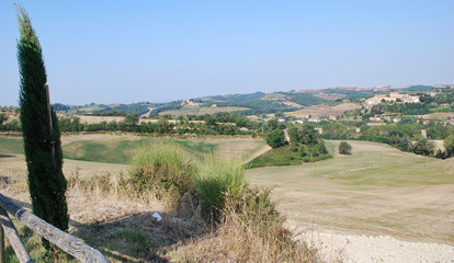 Fototapeta na wymiar Panorama delle Crete Senesi a San Giovanni d'Asso