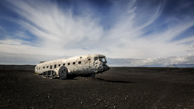 A crashed DC-9 plane in a desolated plane in Iceland discovered during an amazing adventure on the road in Iceland