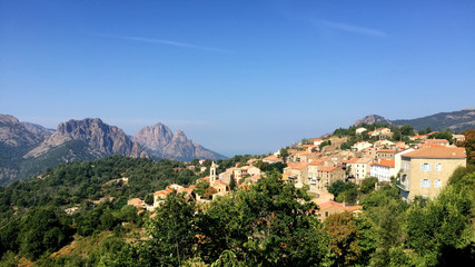 Fototapeta na wymiar Paysage de Corse