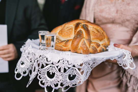 Brot, Wodka und Salz