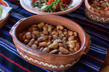 Tavtché gravtché, plat traditionnel de Macédoine