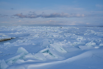 北海道網走市北浜　オホーツク海の流氷 © osap1111