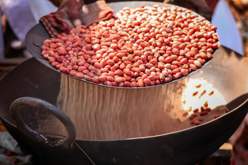 Roasted peanuts in salt,peanut roasted in sand,Roasting Peanut in Kadai (Indian Utensil) with Sand for in local market,