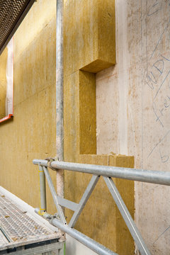 W&auml;rmed&auml;mmung einer Betonwand-1