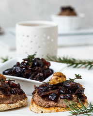 Vegetarian Paté with Lentils and Mushrooom