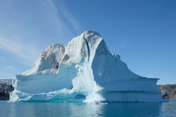 Obraz na płótnie Canvas Grönlands Vielfalt, wunderschöne Eisskulpturen, Landschaften, Hunde