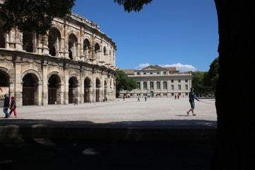Historisches Amphittheater im südfranzösischen Avignon