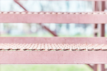 part metal steps from the grate.