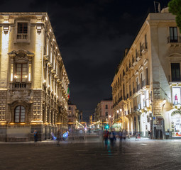 Citta di sera Catania 
