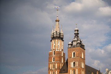 Fototapeta na wymiar St. Mary's Basilica in Krakow. Sunny day