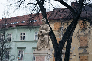 Fototapeta na wymiar Old monument in the center of the European city of Bratislava