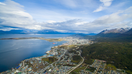 Obraz premium Ushuaia aerial view. Ushuaia is the capital of Tierra del Fuego province in Argentina.