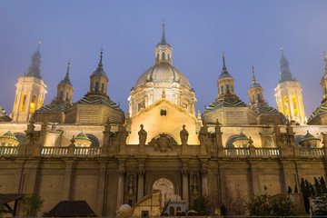Fototapeta na wymiar Cathedral of our lady of the pillar, Zaragoza, Spain illuminated at night