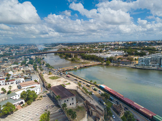 Obraz premium Santo Domingo city and port closed in quarantine