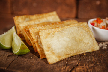 Pub drink petiscos bebidas drinques porções cerveja chopp