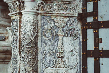 Satar arch stone in the old building