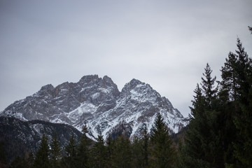Obraz premium High alpine mountains with snow in Germany and blue beautiful sky