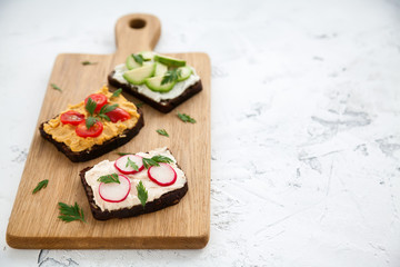 rye bread open sandwiches