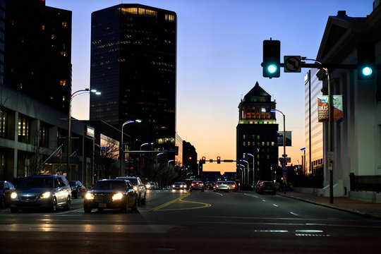St. Louis Missouri Business District at night, Urban Street Picture 