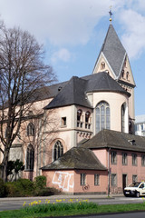 Fototapeta na wymiar romanische Kirche St. Maria in Lyskirchen