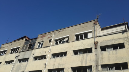 old building , modern building ,sky