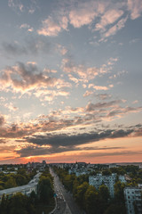 Obraz premium sunset over city