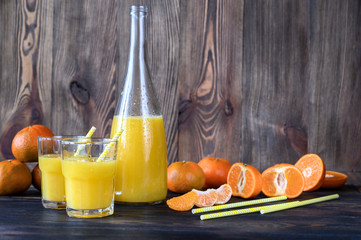 Bottle of orange juice © alex9500