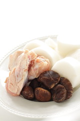 Chinese cooking, chicken and mushroom with radish for prepared ingredient