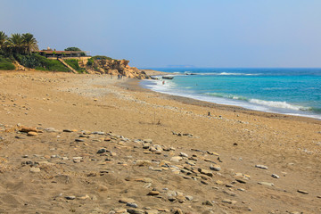 Fototapeta na wymiar Strand von Lara mit Steinen, Wasserschildkröten Eiablage Stelle, Zypern