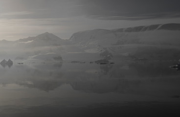 antartica frozen continent