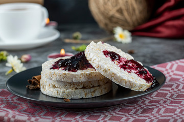 Rice cracker with red berry jam