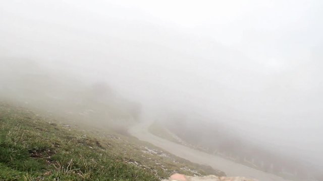 Fra le nuvole