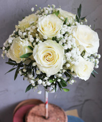  composition of fresh flowers