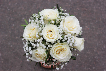  composition of fresh flowers