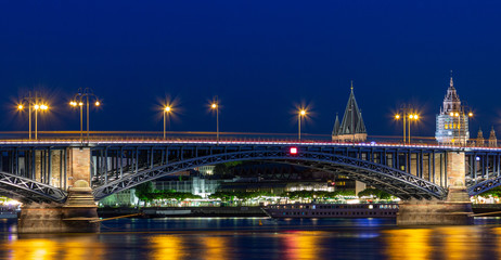 Fototapeta na wymiar Rheinbrücke