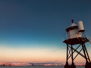 Objects and buildings