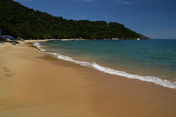 Fototapeta na wymiar Beach in Cham islands VIetnam