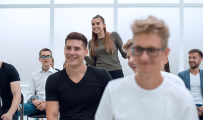 Obraz premium close up. diverse young participants of the workshop, applauded in unison