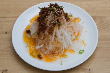 radish with sauce xo