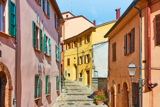 Fototapeta Old picturesque streets in Santarcangelo di Romagna