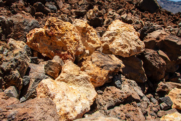 Vulkangestein auf dem Teidegipfel auf Teneriffa