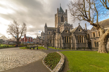 Obraz premium Beautiful scene daylight Dublin Ireland capital landscape city urban area old town modern office building Christ Church