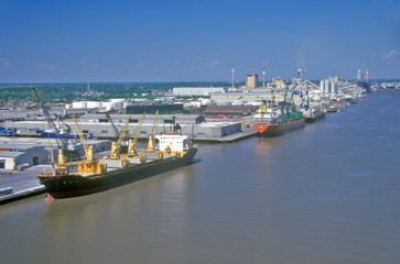 Fototapeta na wymiar Shipping in the Port of Savannah, Savannah, Georgia